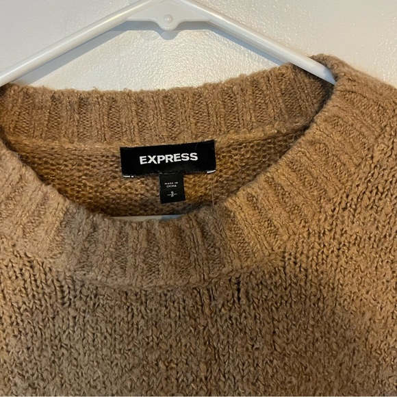 EXPRESS womens sweater chunky oversized S beige tan Fall/Winter top - Picture 2 of 6
